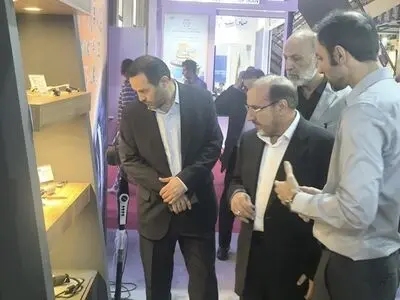 بازدید نماینده مردم و مدیرکل صمت از نمایشگاه بین‌المللی قطعات خودرو