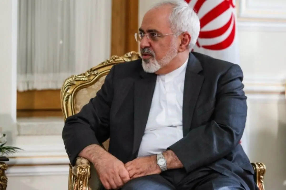 ظریف یبحث مع مستشار الامن القومی الافغانی تعزیز التعاون الامنی