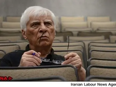 دست نوشت بهرام بیضایی بر «گُزارشِ اَرداویراف» منتشر شد