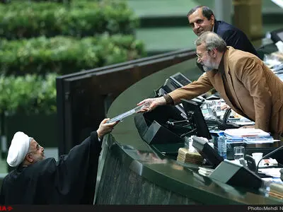 روحانی لایحه بودجه ۹۶ را تقدیم مجلس کرد