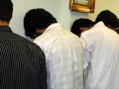 انهدام اعضای باند کلاهبرداران رسید ساز جعلی در شیراز