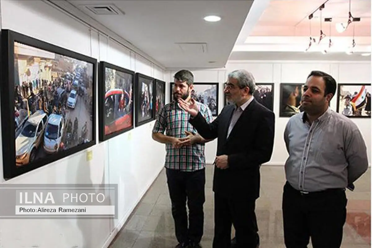 بازدید سخنگوی شورای نگهبان از نمایشگاه «به نام زیتون» 