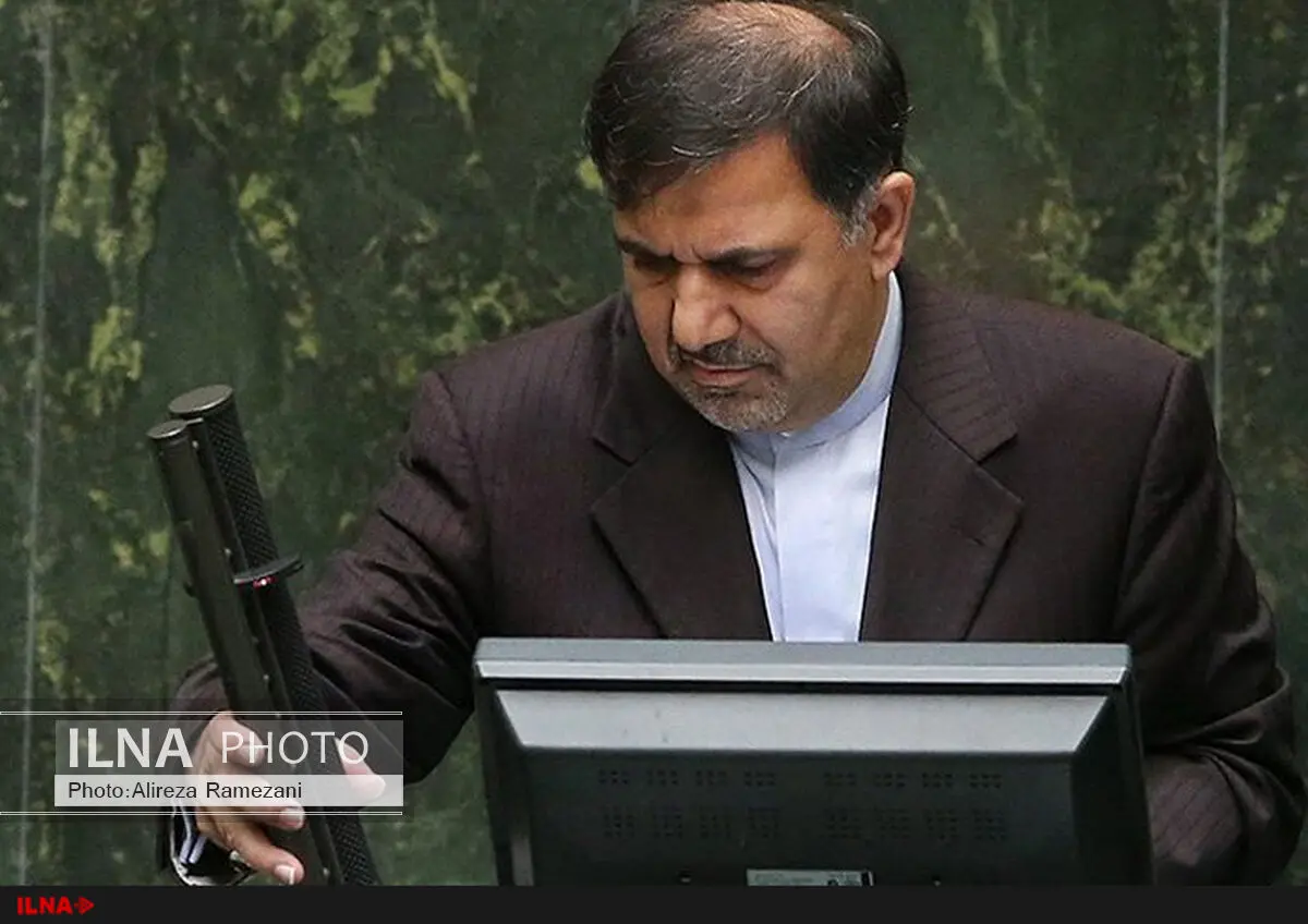 صندلی متزلزل وزیر مسکن و خانه‌های نیمه تمام مهر