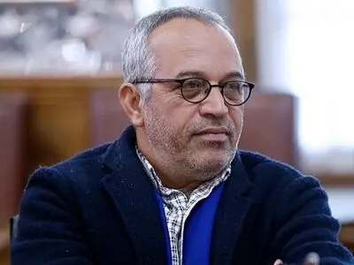شهید بروجردی به ما می‌آموزد که مراقب نفوذی‌های کاتولیک‌تر از پاپ باشیم/ فیلمنامه «غریب» پیش از اتفاقات اخیر نوشته شد/ این فیلم سیاسی نیست!