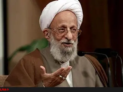 عادت آفت تصمیم‌گیری است/ حرکت جبری تاریخ قابل قبول نیست
