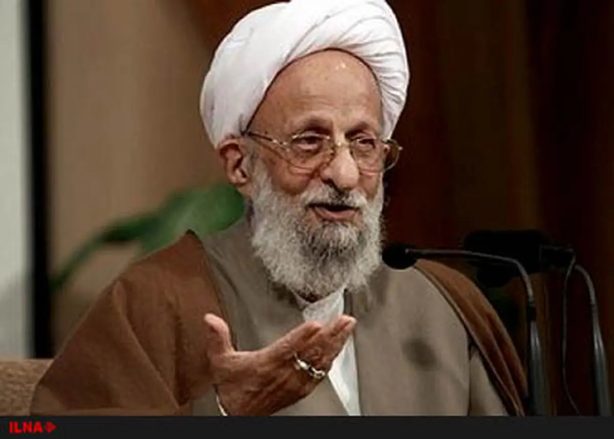مخالفت با ولی امر مسلمین به نوعی شرک است