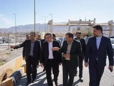 بازدید معاون قوه قضائیه از پتروشیمی ایلام