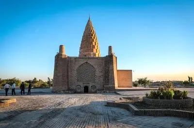 ساماندهی و مرمت آرامگاه یعقوب لیث صفاری آغاز شد