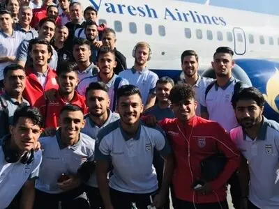 تیم فوتبال امید از طریق مشهد راهى تاشکند شد