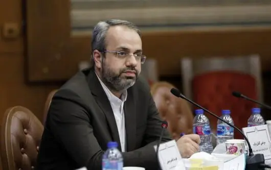 ضد انقلاب وطن را نشانه گرفته و ادعای میهن پرستی هم دارد