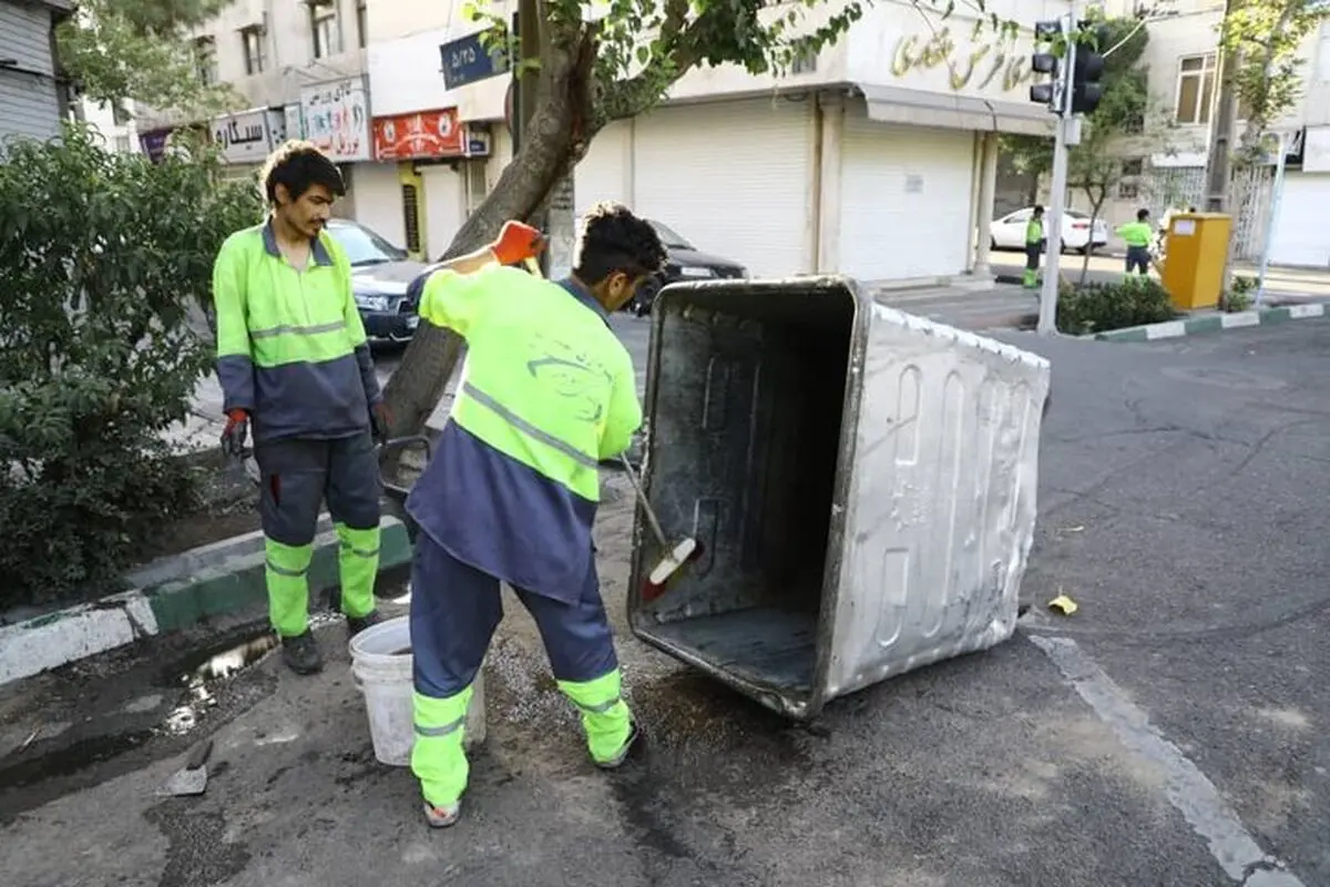 انتقاد کارگران شهرداری نیشابور به تخلفات مالی مدیران شهری