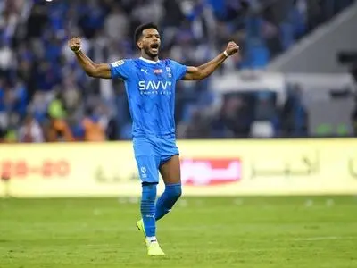 مدافع الهلال بازی با استقلال را از دست داد