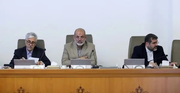 بازگشت وزیر ورزش به جلسه هیئت دولت