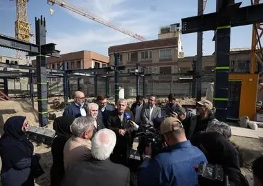  توقف ساخت‌و‌ساز های غیر مجاز در حریم مجموعه جهانی کاخ گلستان / هیچ تخلفی در حرائم میراثی پذیرفتنی نیست/ تشکیل کمیته‌ای تخصصی برای بررسی جزئیات و ارائه گزارش به مردم