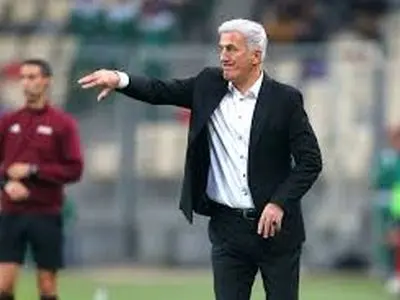 ویدئو: تمرین اجباری نیمکت‌نشین‌های الجزایر در پایان بازی