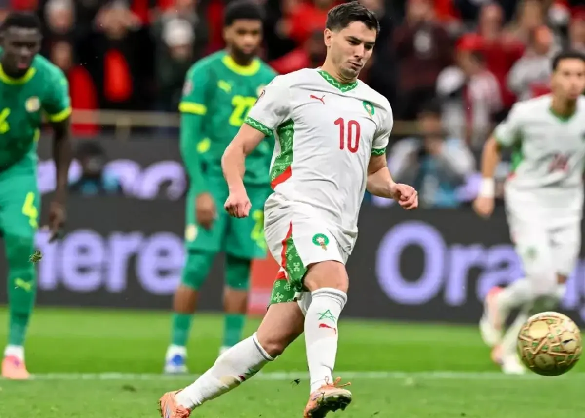 دیاز عمدا پنالتی را خراب کرد؟ 