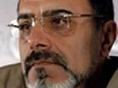 مراقب باشیم آنچه داریم از دست نرود