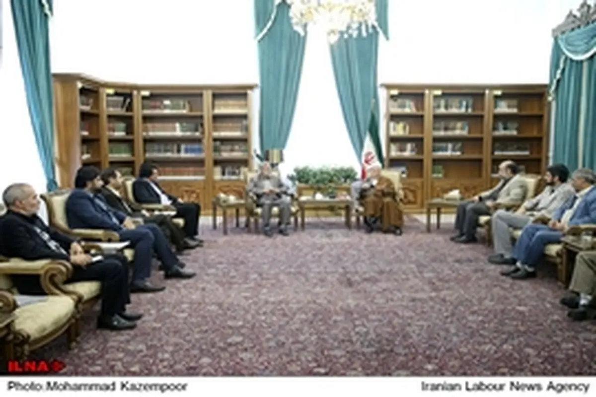 هیچ حکومت مستبدی در حاشیه امنیت نیست
