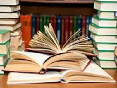 بیش از شش هزار جلد کتاب پرمخاطب به کتابخانه‌های عمومی لرستان اهدا شد