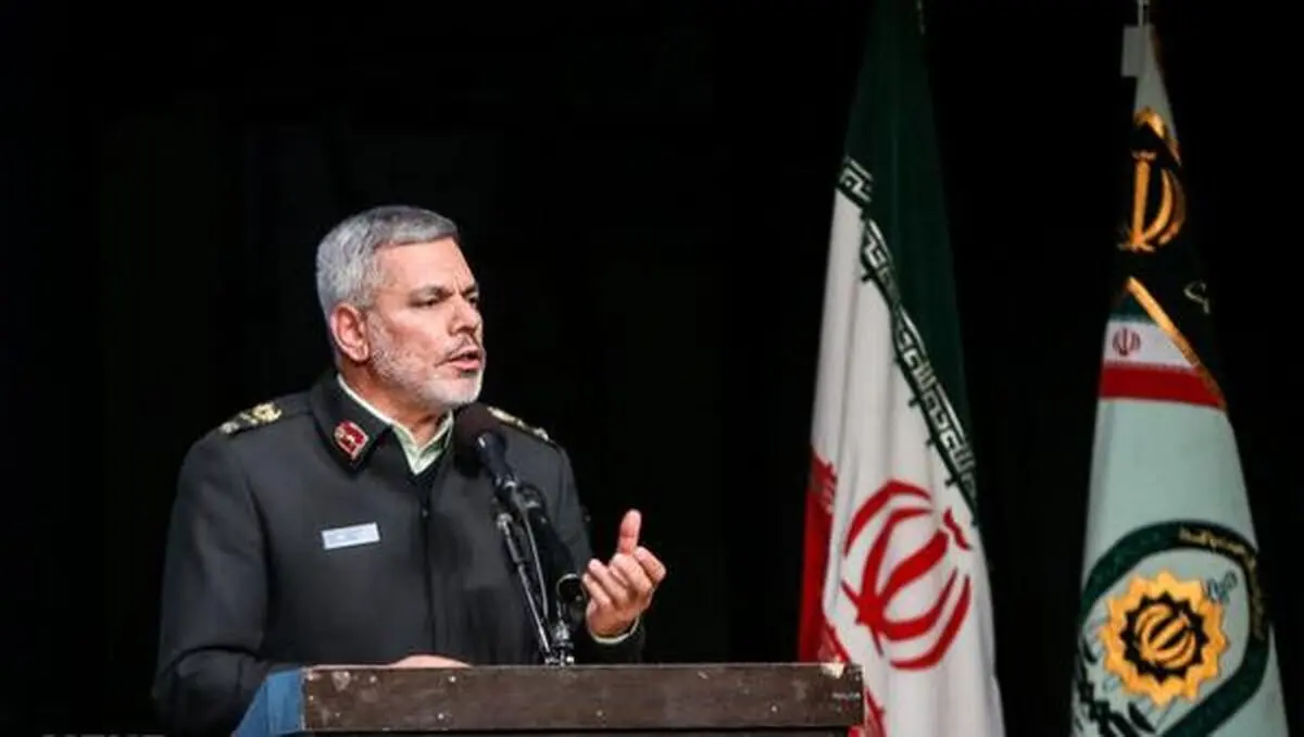 بازدید جانشین معاون هماهنگ کننده ناجا از مناطق سیل زده سیستان و بلوچستان/ با تمام امکانات در صدد رفع مشکلات هموطنان سیل زده هستیم/اغلب روستاها از حالت بحرانی خارج شده اند