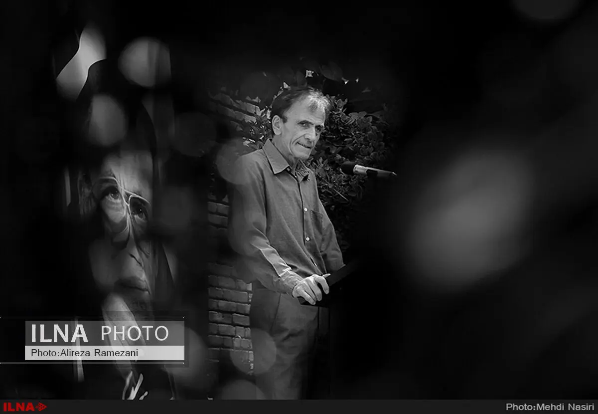 ضیایی با مسائل اجتماعی آشنا بود