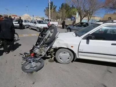 یک مادر کشته و 2 کودک مجروح؛ حاصل تصادف مرگبار موتورسیکلت و پراید