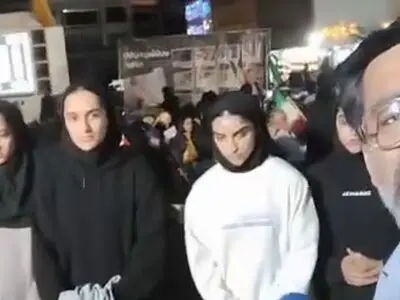 ویدئو: پیام اعضای تیم ملی بانوان کاراته ایران در تجمعات مردمی