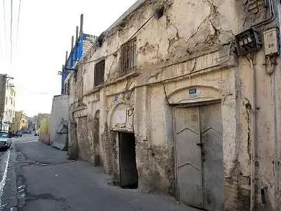 شروع ساخت 40 هزار واحد مسکونی در محلات بافت فرسوده / برای مردم قوطی کبریت نمی‌سازیم /3 هزار هکتار تهران در وضعیت بحران  