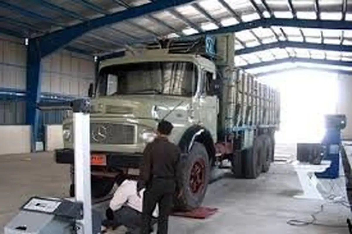 بیش از ۸ هزار برچسب معاینه فنی خودروهای سنگین در چهارمحال و بختیاری صادر شد