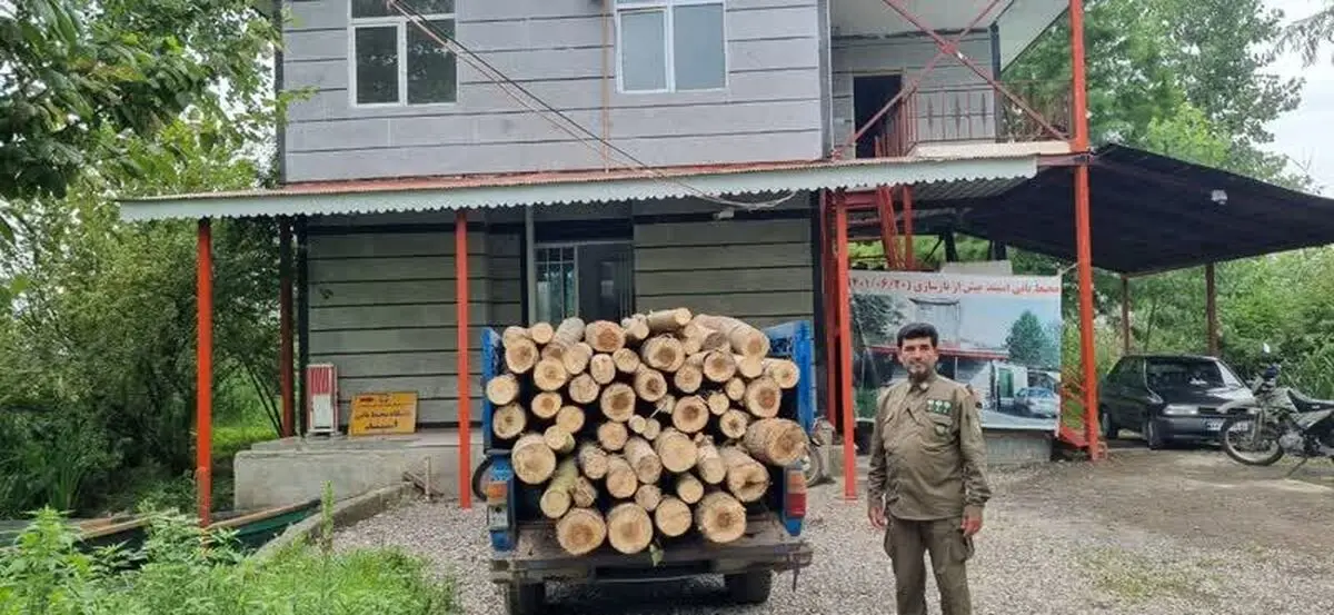 کشف ۳ تن چوب قاچاق در سیاه کیشم صومعه سرا