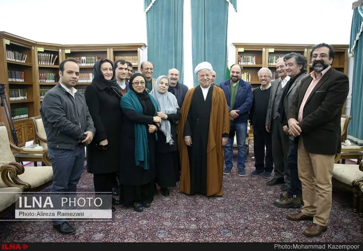 کدام هنرمندان به دیدار آیت‌الله هاشمی رفتند؟