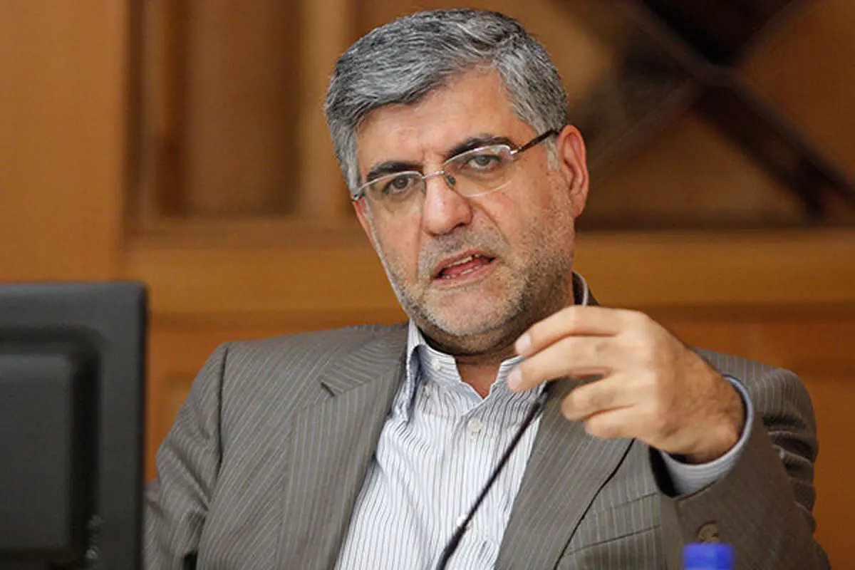 احمدی‌نژاد اصرار بر خروج ایستگاه راه‌آهن از تهران و دیگر شهرها داشت