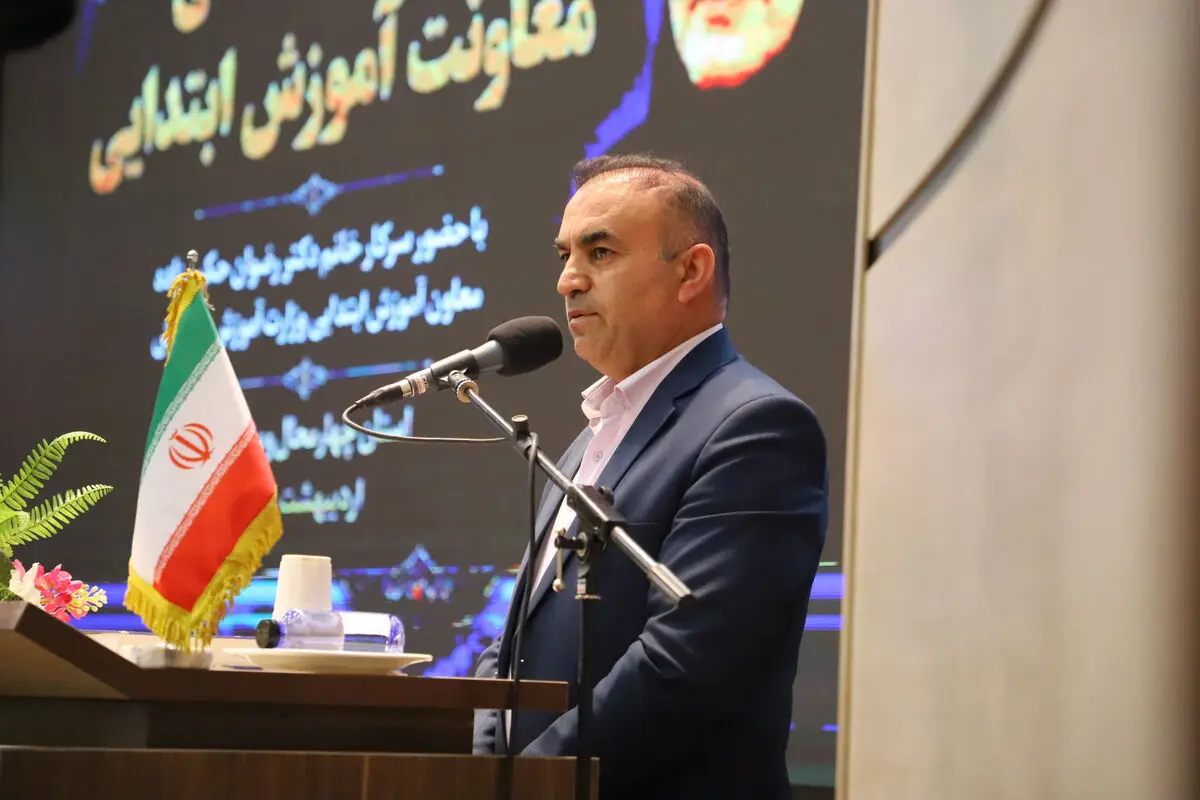 عدالت تربیتی فراتر از اجرای برنامه‌های پرورشی می باشد