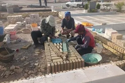 لزوم احیای هنر فراموش شده آجرچینی سنتی برای قبور در ابرکوه 