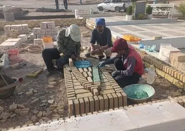 لزوم احیای هنر فراموش شده آجرچینی سنتی برای قبور در ابرکوه 