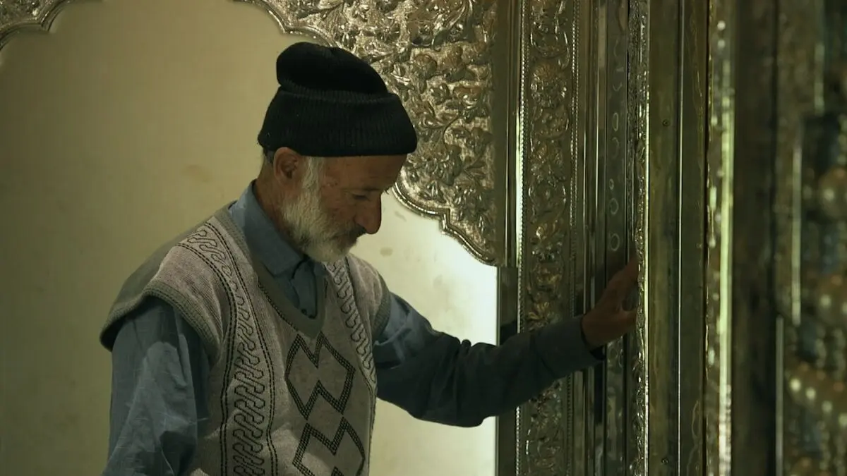 اشتغالزایی در یک روستای ۴۰۰ نفره/ «سیدجواد» روزی۲۰ ساعت کار می‌کند