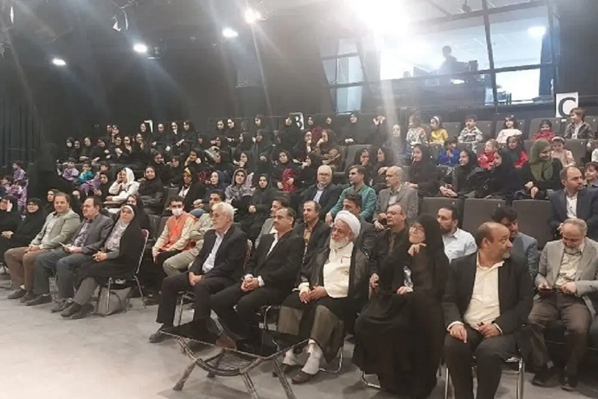 مراسم بزرگداشت روز زمین پاک در قزوین برگزار شد