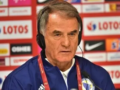 سرمربی تیم ملی فوتبال بوسنی برکنار شد