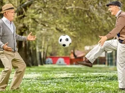 کدام ورزش‌ها در گرما برای سالمندان مناسب‌ترند؟
