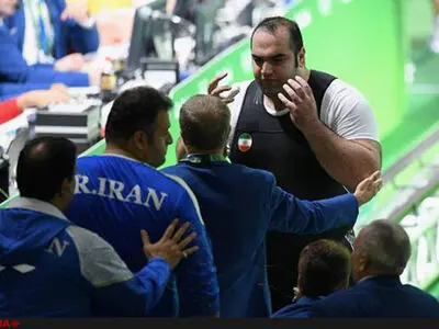 به مراجع قضایی شکایت کردیم/ حق بهداد را پس می‌گیریم
