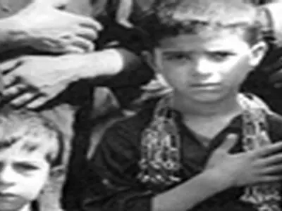 نمایشگاه عکس " روایت عاشقی " در زنجان دایر شد