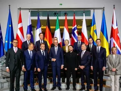 «گزینه سوم»؛ تضاد منافع مسیر صلح اوکراین را پیچیده می‌کند