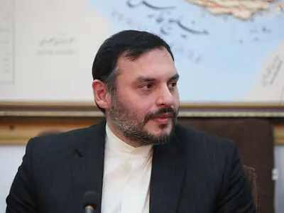 قوانین به صداوسیما اجازه تصمیم‌گیری درباره شبکه نمایش خانگی را می‌دهد/ گردن‌مان از مو باریک‌تر است