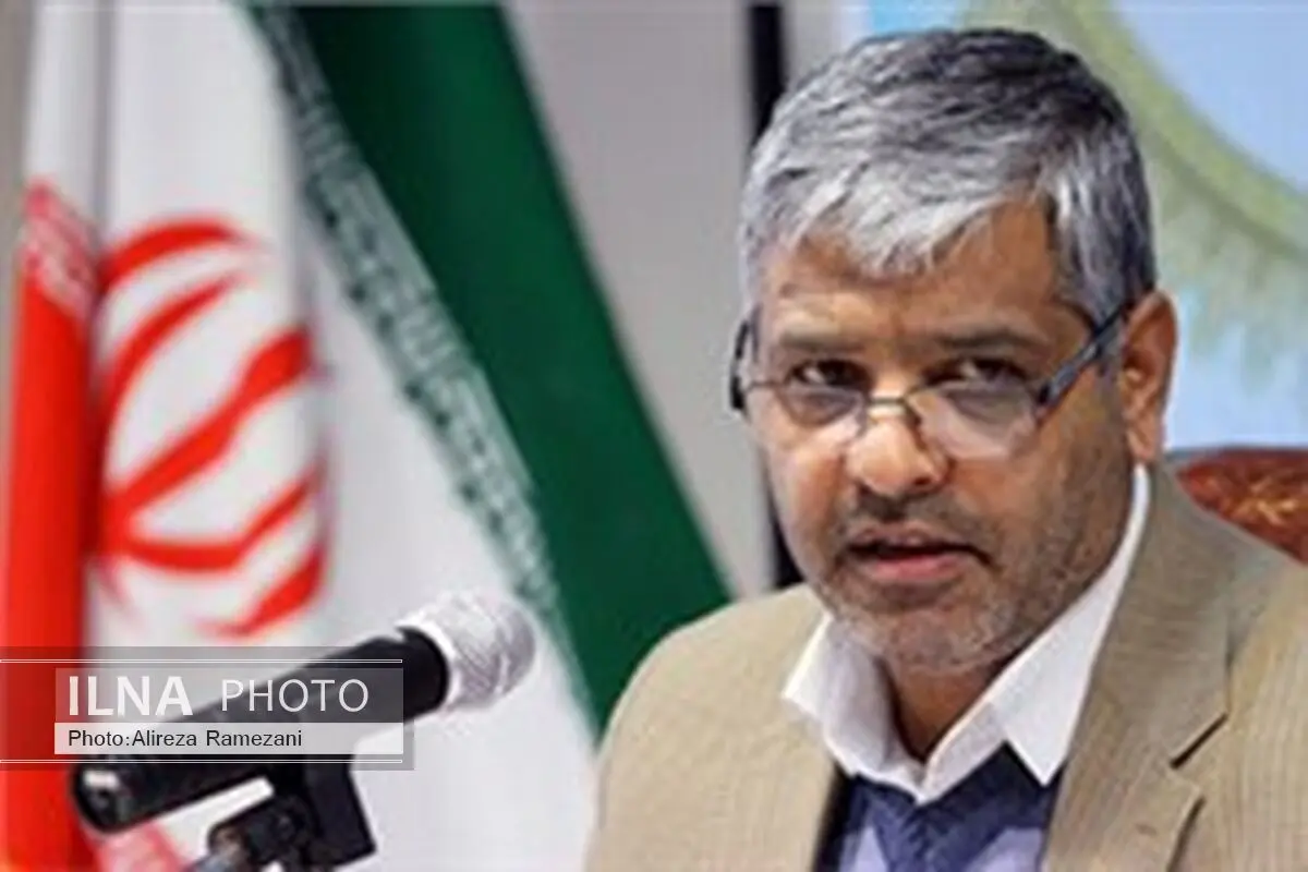 آموزش زبان فارسی به نوآموزان مناطق دو زبانه کشور از رسانه ملی 