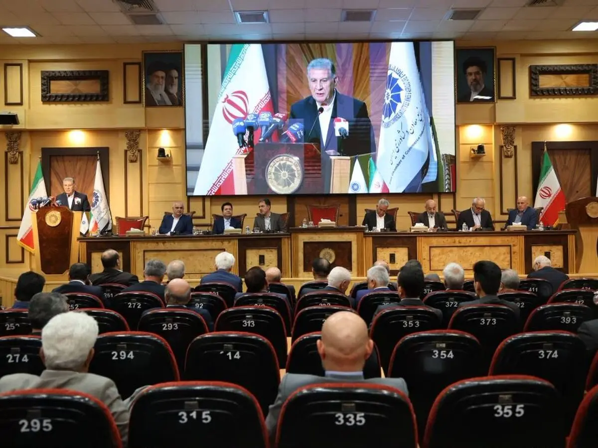 آمار‌های رشد صنعتی ایران نگران‌کننده است/ حمایت ۴۰۰ همتی دولت از بنگاه‌های کوچک و متوسط