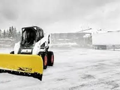  ۲۰۰۰ کیلومتر از محورهای چهارمحال و بختیاری برف روبی شد