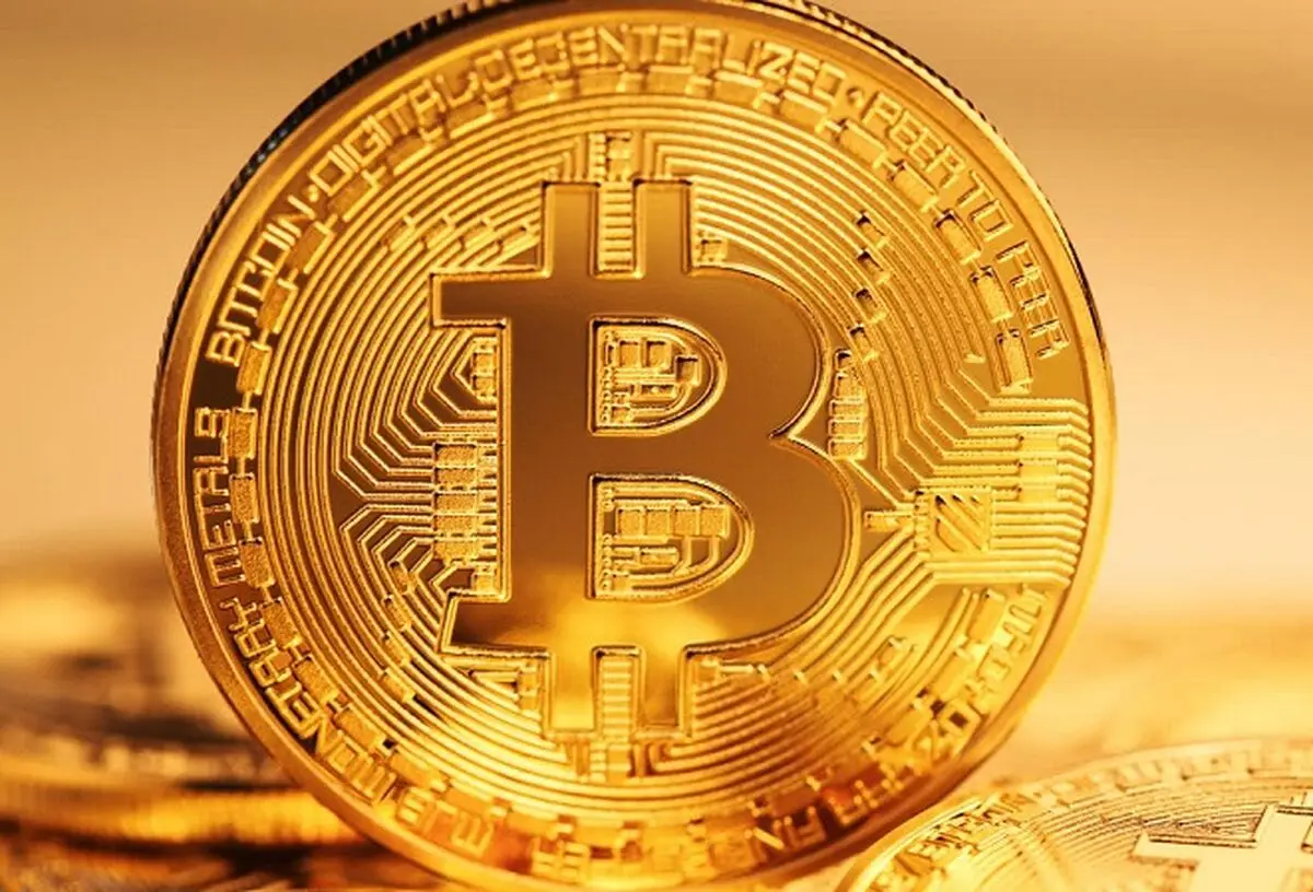 خرید و فروش بیت کوین در صرافی‌ها غیر قانونی است/ گزارشی مبنی بر خرید و فروش بیت کوین در صرافی‌ها وجود ندارد