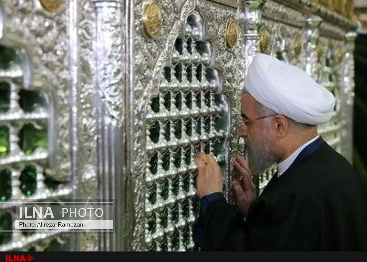 رییس جمهوری به زیارت مرقد مطهر امام رضا(ع) مشرف شد