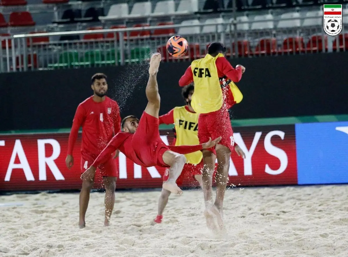 برگزاری تمرین رسمی تیم ملی فوتبال ساحلی در ورزشگاه D3 دبی
