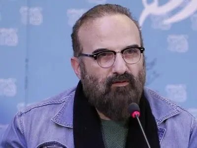 فروش بالای فیلم‌های سینمایی دستاورد سینماگران است نه دولتمردان